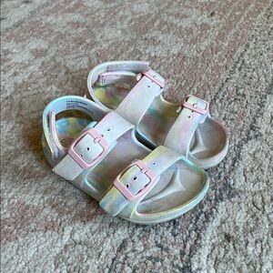 Girls Cat & Jack tie dye sandal size 8